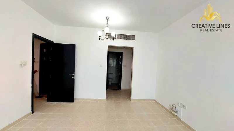 3BHK Modern Flat with Open Layout & Natural Light63755996509313113