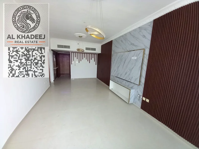 شقة بغرفة نوم واحدة للإيجار السنوي في عجمان، منطقة المشرف، موقع متميز قرب سوق ڤايا، إطلالة مفتوحة، موقف خاص، قريبة من جميع الخدمات و63708677109633111