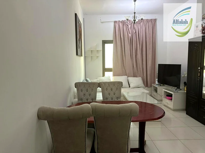 شقة من غرفتين نوم متوفرة للإيجار، إمارات سيتي (ب6)، عجمان63712151686529112