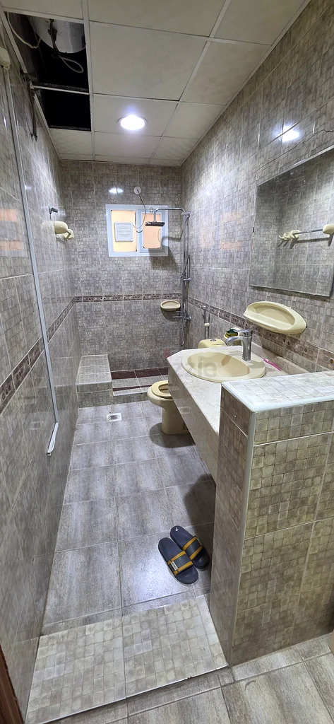 2 attached rooms with attached bath in villa63827630081793112