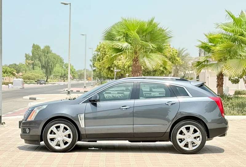 2013 CADILLAC SRX4 LUXURY 3.6L V6 GCC SPECS WITH FULL AGENCY SERVICE IN VERY EXCELLENT CONDITION63620190258691112