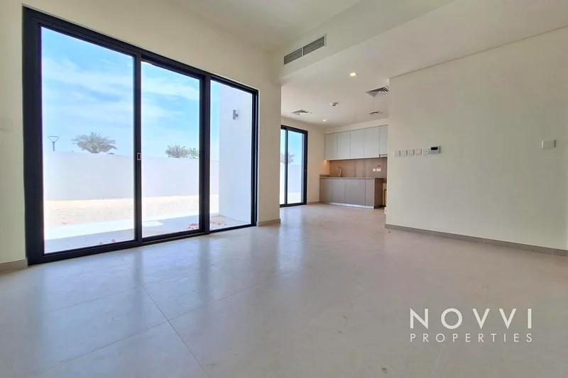 Brand New | Vacant | Corner | Single Row63806150688003114