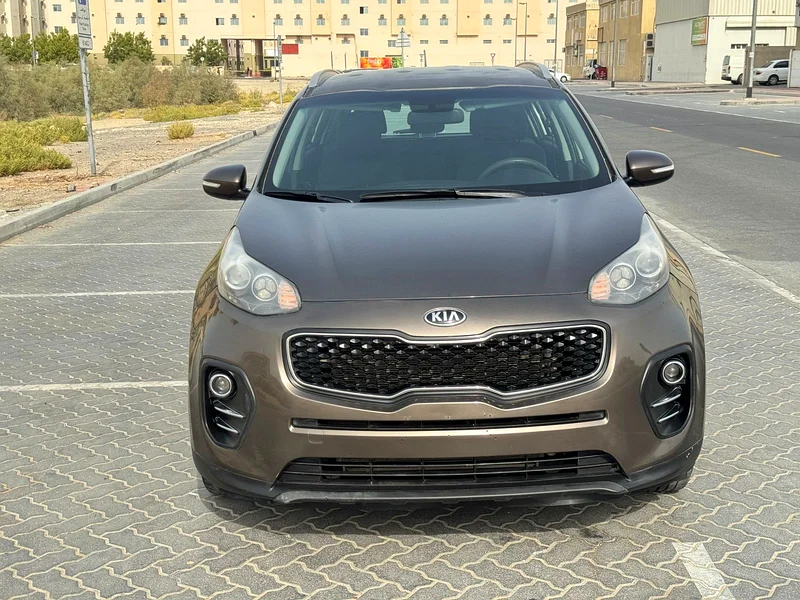 Kia Sportage model 2018 km 117000 accident Free GCC space fast owner636120785140491110
