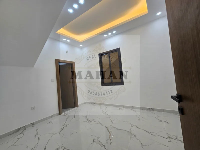 فيلا من 4 غرف نوم للبيع مع مجلس وصالون في الهيلو 2 العجمان مع مسبح63907144110081114