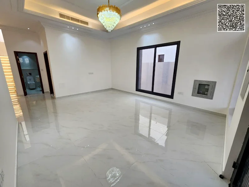 فيلا جديدة مكونة من 5 غرف نوم للإيجار – في الجهة الخلفية من حديقة الحميدية، الياسمين63717359614338113