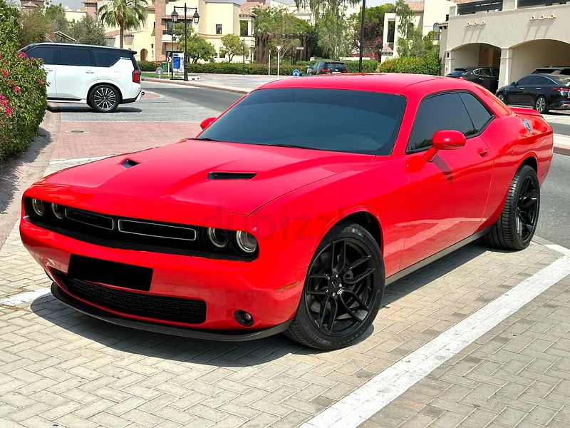 Gcc•Challenger V6•خالي من الحوادث•مقاعد جلدية•المالك الأول636120628748831121