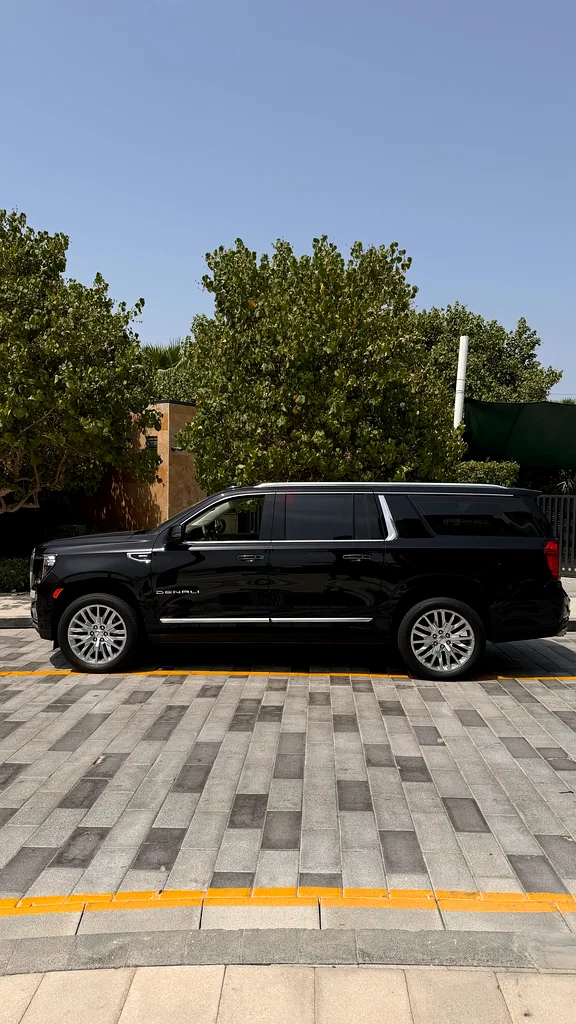 GMC YUKON DENALI 1000km GCC63612057763841112