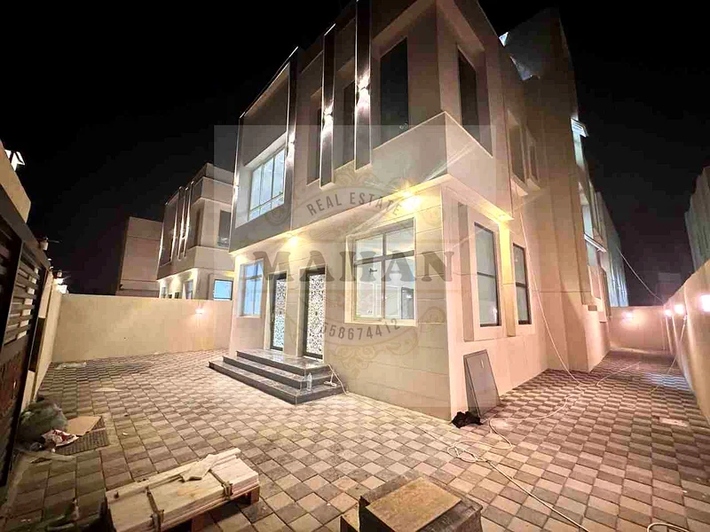 فيلا من 5 غرف نوم مع قاعة مجلس وسقف مع رسوم التسجيل متضمنة63906645164291111