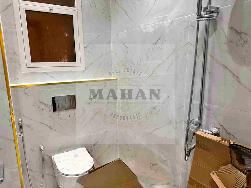فيلا من 5 غرف نوم مع قاعة مجلس وسقف مع رسوم التسجيل متضمنة63906645164291114