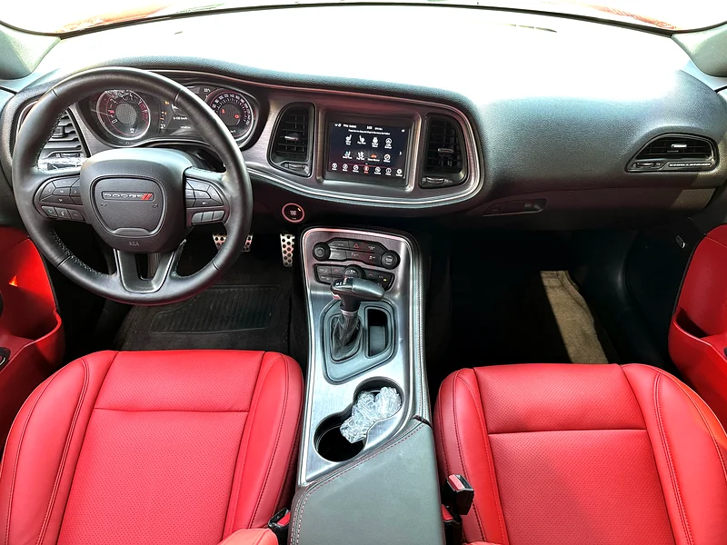 Gcc•Challenger V6•خالي من الحوادث•مقاعد جلدية•المالك الأول63612062874883114