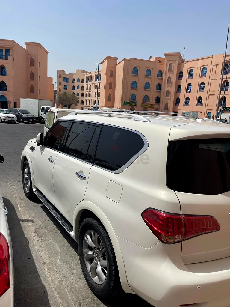 إنفيني QX80 للبيع63613464271747114