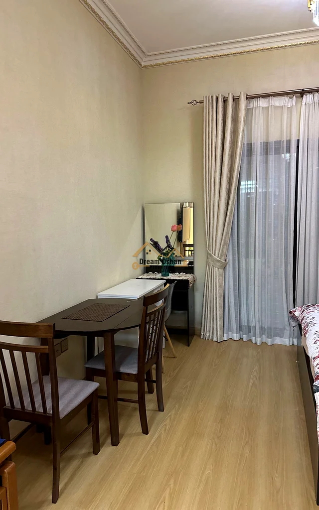 Fully Furnished With Chiler Free / 5k per month 12 Cheques63747715556737113