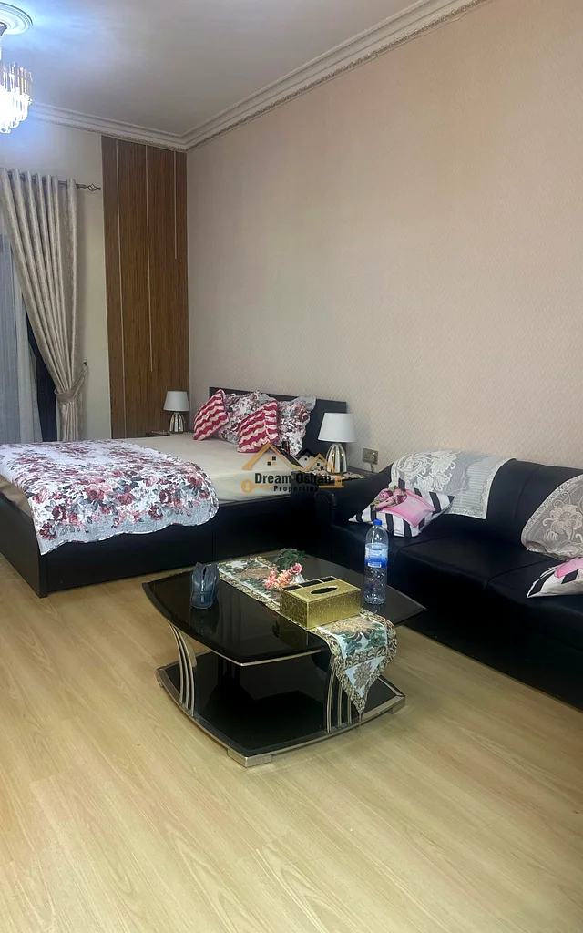 Fully Furnished With Chiler Free / 5k per month 12 Cheques63747715556737110