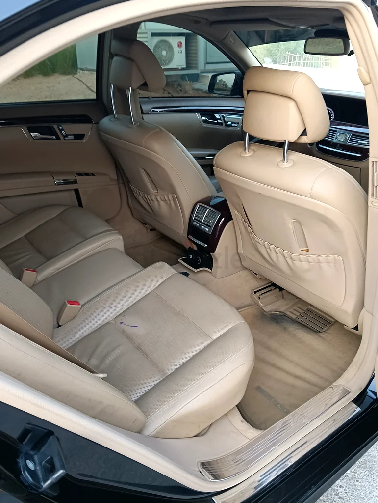 Good condition, 35000 Dirhams.63613985872001114