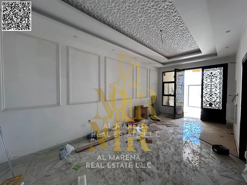 A villa with a price including registration and ownership fees on the main street, ready for occupancy in the most upscale areas of Ajman, freehold fo63906772191619113