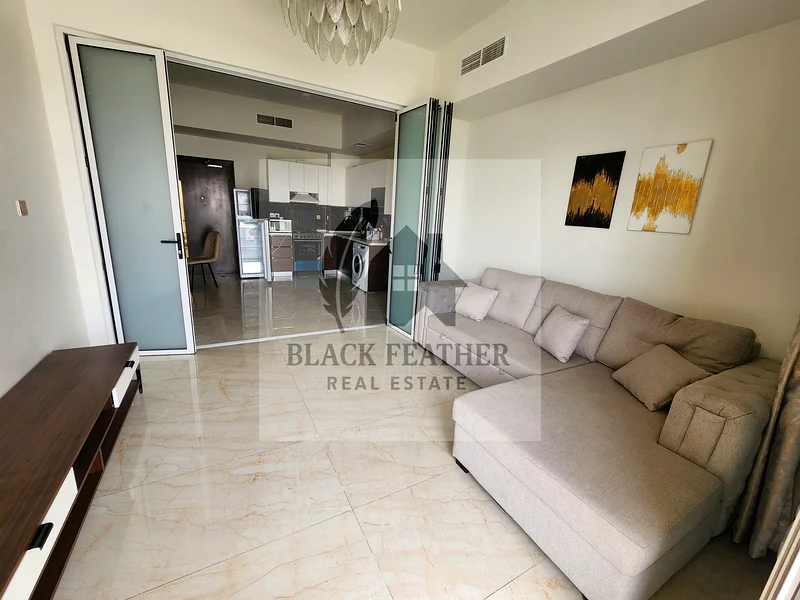 LOW PRICE // FULLY FURNISHED // VACANT // MIRACLE GARDEN VIEW //63765768197761111