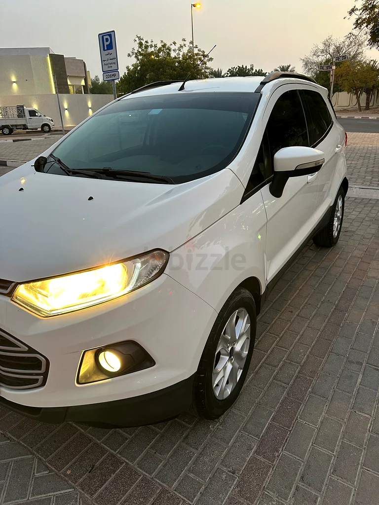 Ford.  Ecosport .63612081439747112