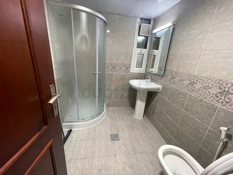 Fully furnished partition available in navigate near gad restaurant63797301174658112