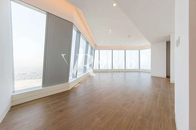 Iconic Views | High-End Touches | Just Handed Over63988682793987110