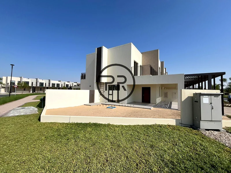 جديد بالكامل | وحدة ركنية | فسيحة | جاهزة للانتقال الفوري | تخطيط داخلي كبير63805749413762110