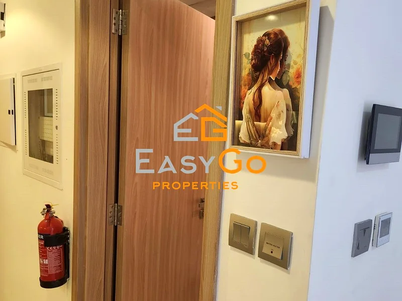 Furnished Studio | Prime Location | Move-In Ready63802112806275113