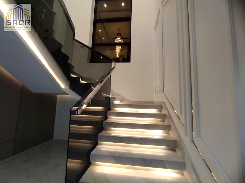 فيلا فاخرة مع مسبح / مناطق واسعة وتصميم عصري في الهيليو 2 / تشمل رسوم التسجيل63911197482497112
