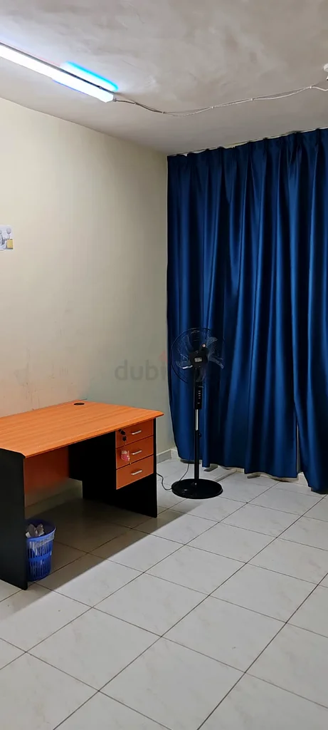 غرف للإيجار للسيدات التنفيذيات63623818494337111