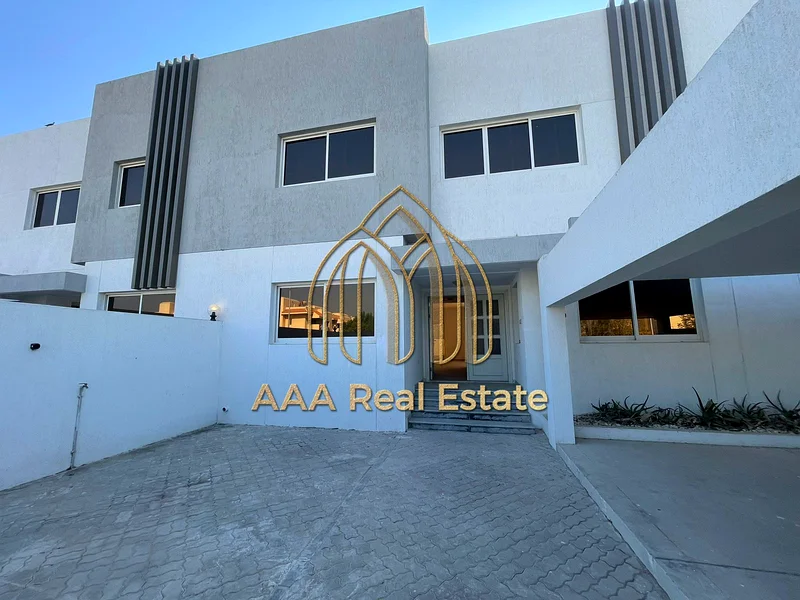 TOWN HOUSE | PRIME LOCATION | READY TO MOVE IN63654980715393110
