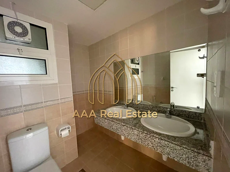 TOWN HOUSE | PRIME LOCATION | READY TO MOVE IN63654980715393114