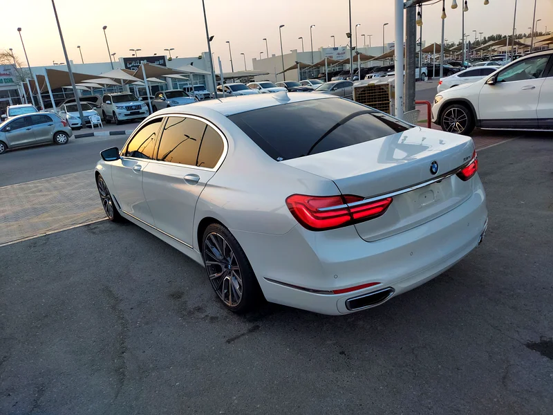 BMW 730L GCC Single Owner Agency Paint63612445597699111