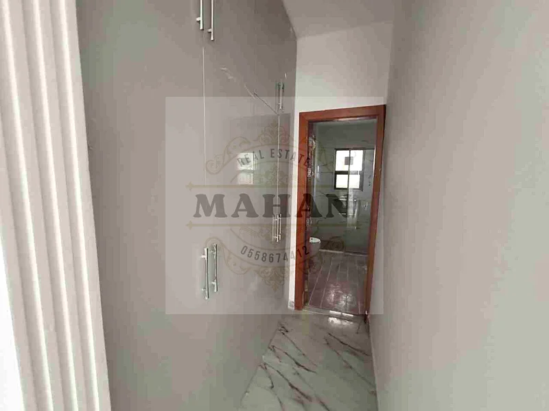 فيلا من 3 غرف نوم مع قاعة مجلس ومساحة أرضية 3014 قدم مربع63906645155458112