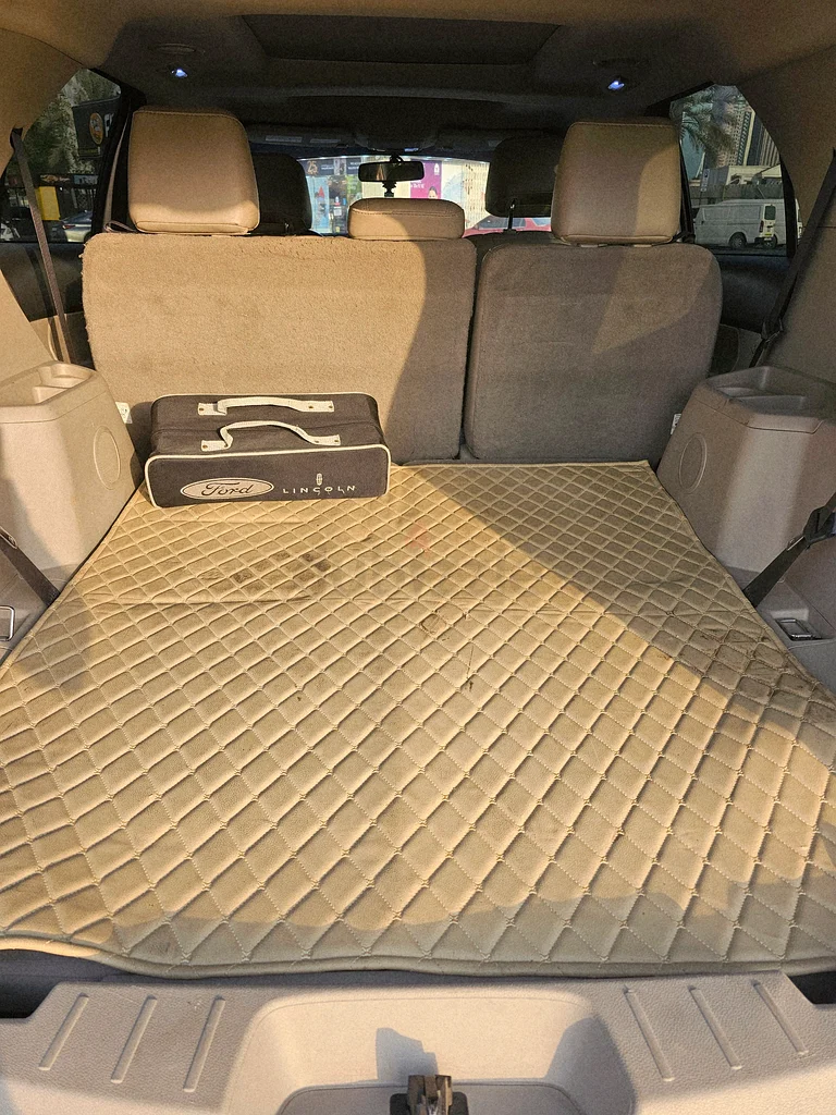 Ford Explorer XLT 2014 GCC63613463625217114