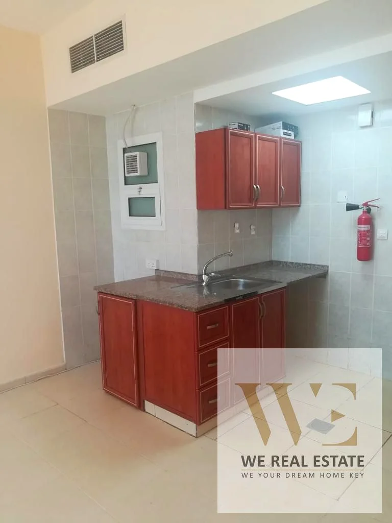 Studio for sale in Ajman, located in Orient Tower – Tower C. The unit offers a size of 508 sqft with a pleasant city view. Listed at AED 290,000 (nego63867044646659111