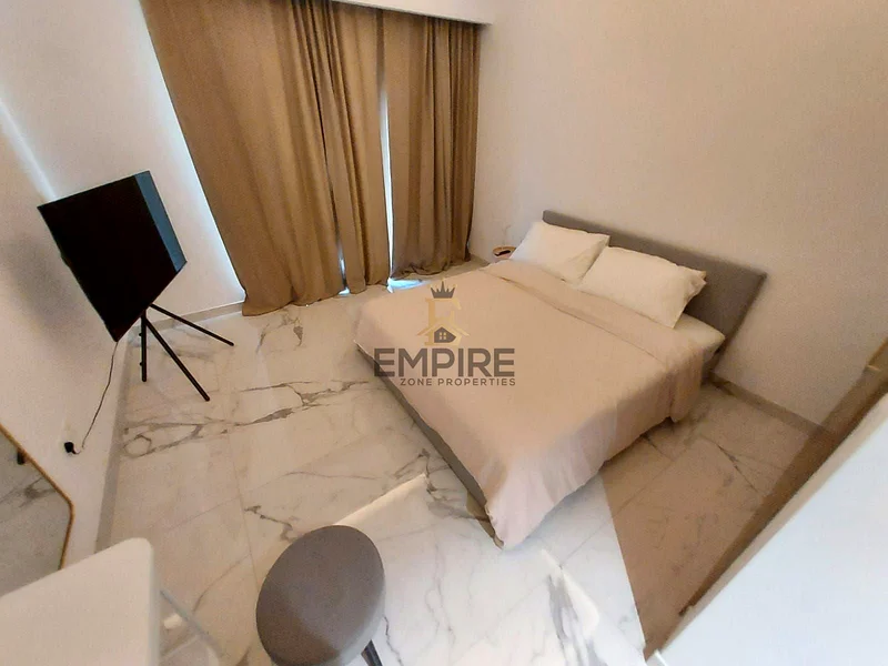 جديد بالكامل / بدون مبرد / مؤثث بالكامل63802112748547111