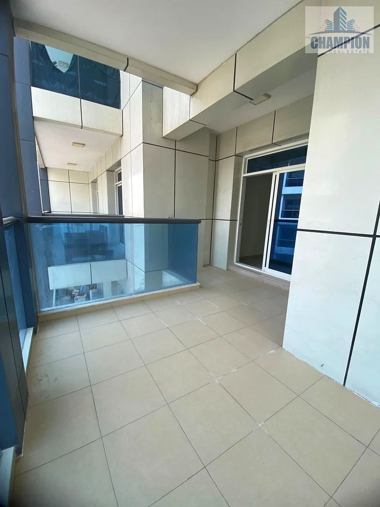 🏡 شقة فاخرة من غرفتي نوم في مبنى جديد بالكامل | صالة كبيرة 🛋️ • شرفة كبيرة + تيراس 🌇 • غرفة تخزين 🗄️63730241751938113