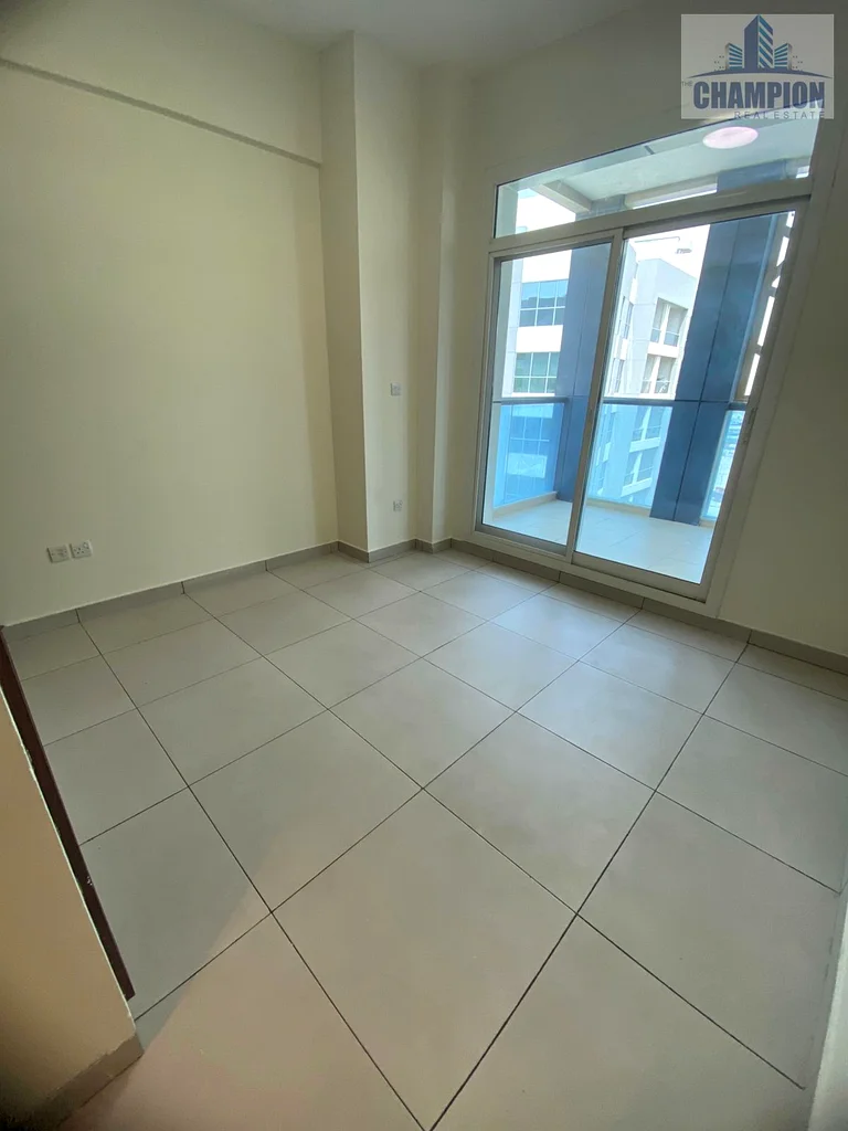 🏡 شقة فاخرة من غرفتي نوم في مبنى جديد بالكامل | صالة كبيرة 🛋️ • شرفة كبيرة + تيراس 🌇 • غرفة تخزين 🗄️63730241751938111