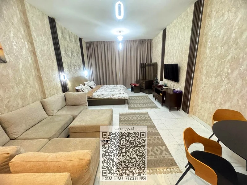 ستوديو فاخر // شهريًا // بشرفة63720685557507111