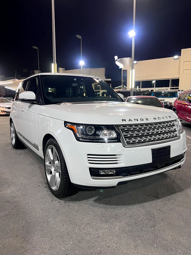 RANGE ROVER VOGUE 2016 MODEL V8 SUPERCHARGER AMERICAN SPECS FREE ACCIDENT ORIGINAL PAINT EXCELLENT63612090430722111