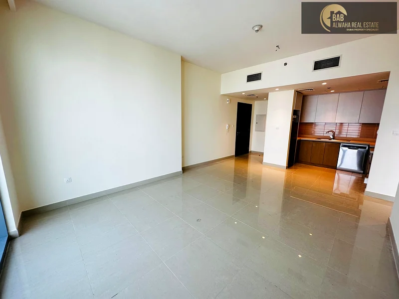 Best Deal | Spacious | Park and  Creek Beach View64026492758274111