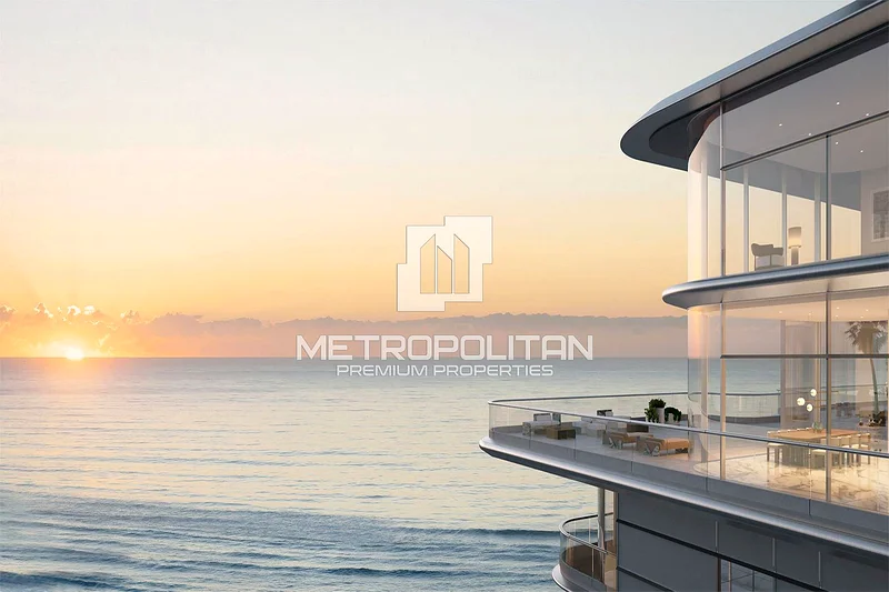 Seafront Branded Apartment | Prestigious Location64007317308673113