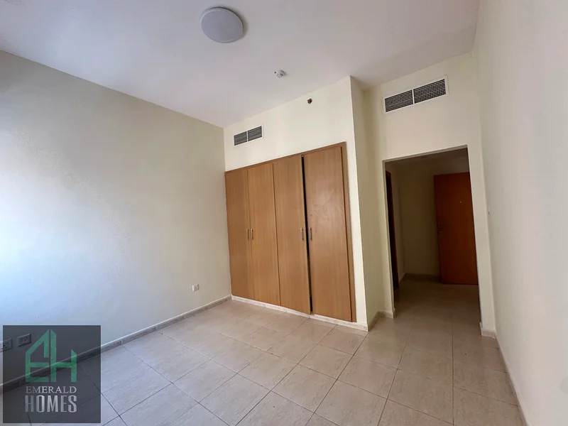 Spacious | Ready To Move | Prime Location63747901970307111