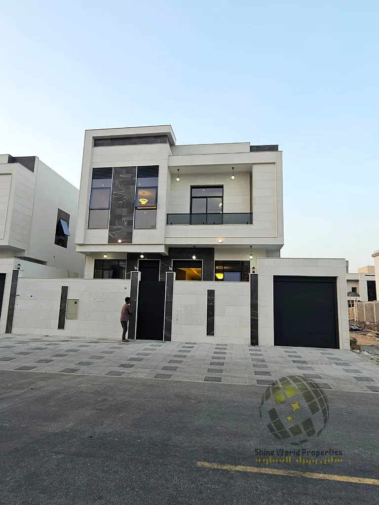 فرصة ذهبية لامتلاك فيلا فاخرة في موقع سكني راقٍ ومتميز في الباهية - عجمان.63883873040002113