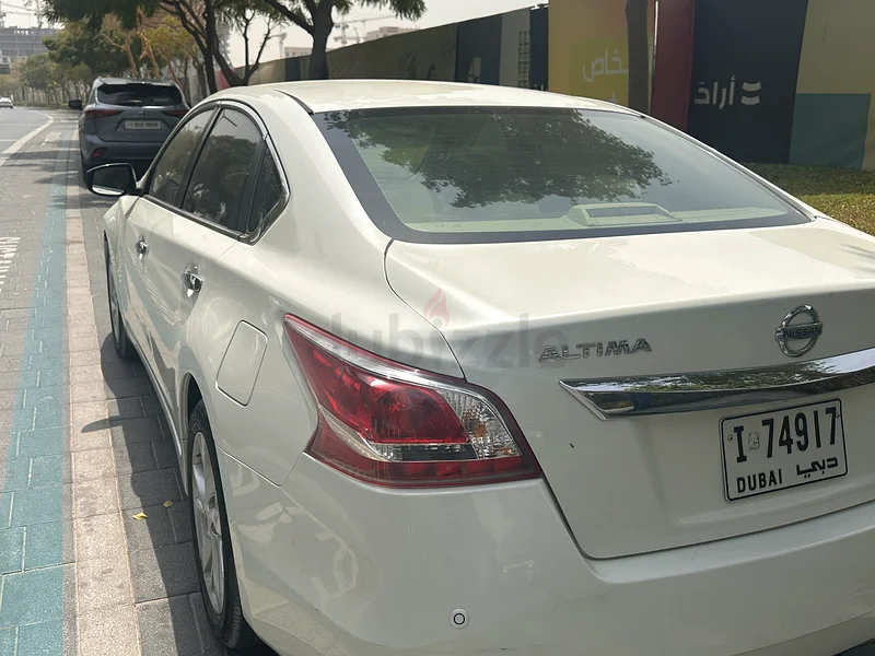 Nissan Altima SV63613131924739111
