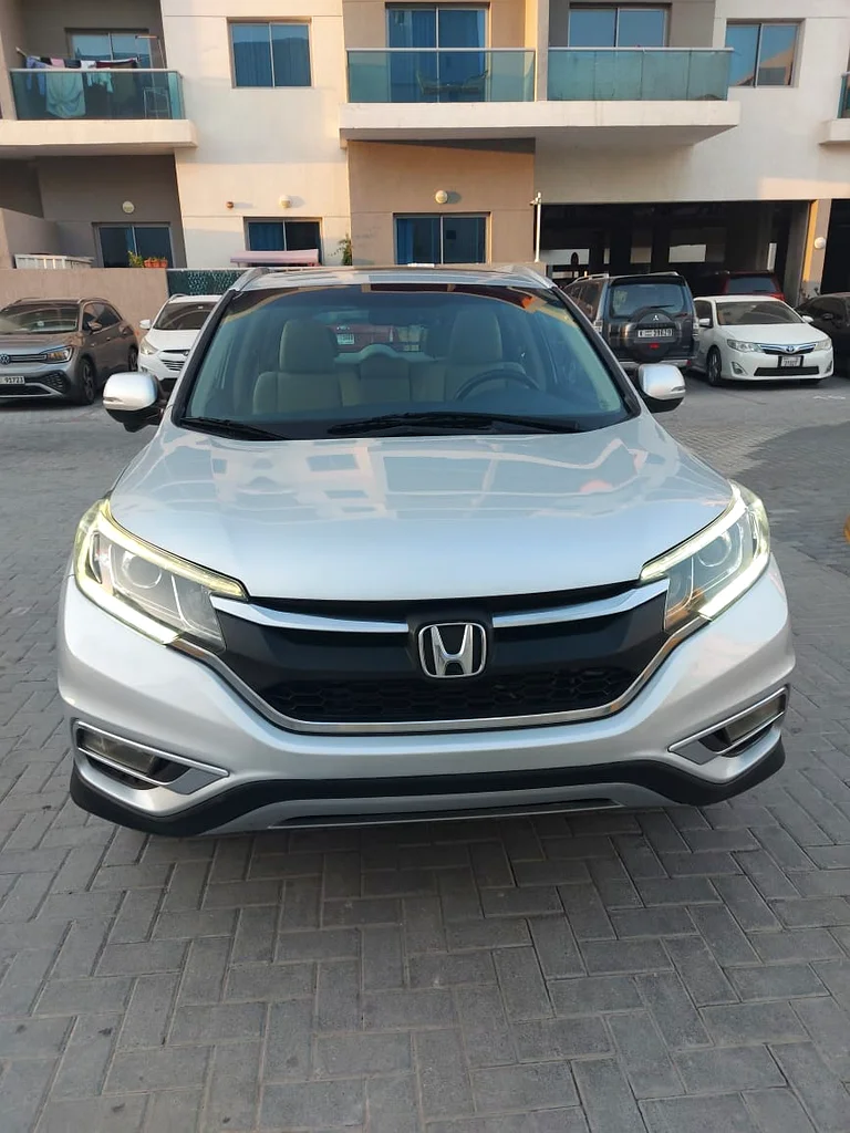 Honda CRV Full option model 2016 km 112000 GCC space fast owner63612063445633110