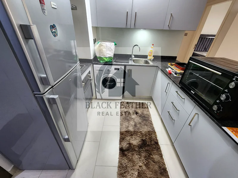 مجانًا // تبريد مركزي - ديوا - إنترنت // شقة بغرفة نوم واحدة كبيرة مع شرفة في الفرجان63761924323458112