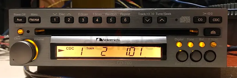 Nakamichi CD-700