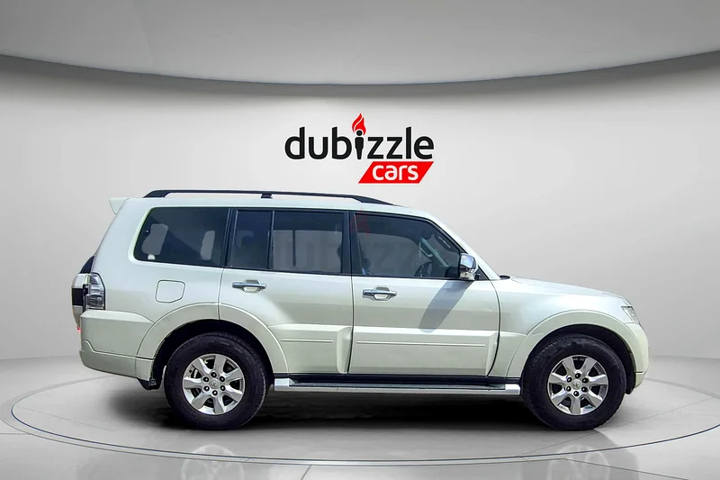 AED 1056/month | 2015 Mitsubishi Pajero GLS | GCC Specs | Ref#36287863612069686019113