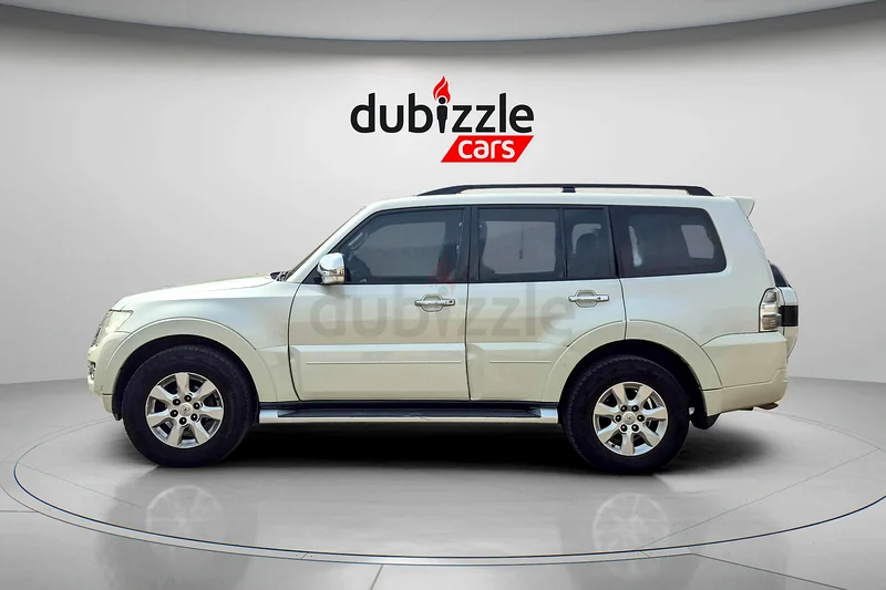 AED 1056/month | 2015 Mitsubishi Pajero GLS | GCC Specs | Ref#36287863612069686019114