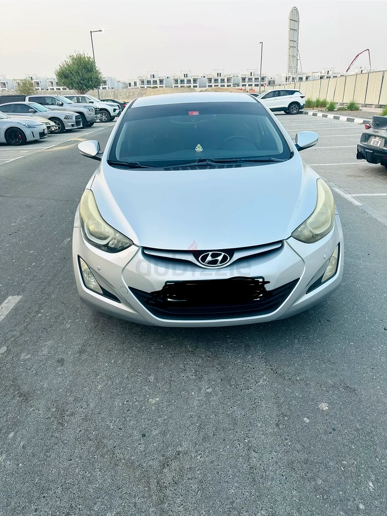 هيونداي إلنترا يد واحدة مستعملة في حالة جيدة جدًا63612087056003113