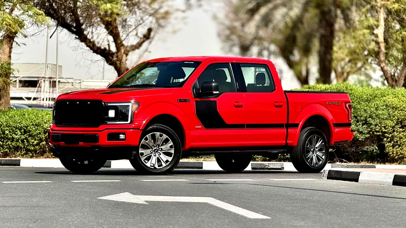 Ford F150 Sport XLT V6 2016 . Gcc specs ( Full agency maintained ). .63613737086081111